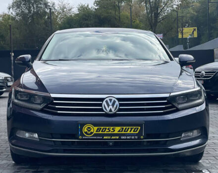 Синий Фольксваген Пассат, объемом двигателя 1.8 л и пробегом 237 тыс. км за 15600 $, фото 1 на Automoto.ua