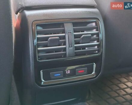 Синій Фольксваген Пассат, об'ємом двигуна 1.4 л та пробігом 96 тис. км за 17440 $, фото 12 на Automoto.ua