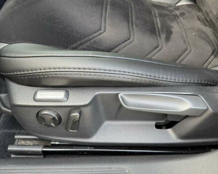 Синий Фольксваген Пассат, объемом двигателя 1.97 л и пробегом 266 тыс. км за 14700 $, фото 20 на Automoto.ua