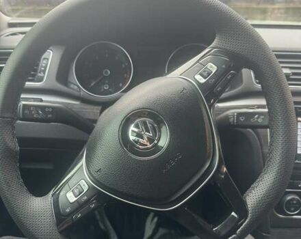 Синій Фольксваген Пассат, об'ємом двигуна 1.8 л та пробігом 196 тис. км за 13500 $, фото 9 на Automoto.ua