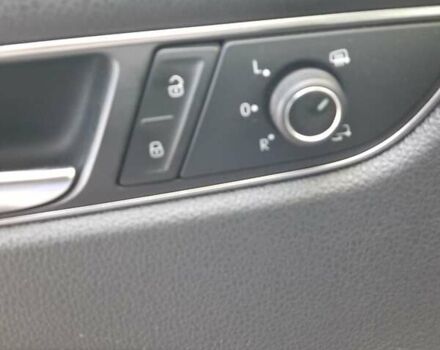 Синий Фольксваген Пассат, объемом двигателя 1.8 л и пробегом 115 тыс. км за 16500 $, фото 4 на Automoto.ua