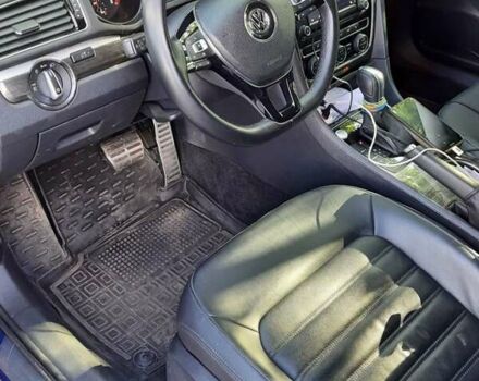 Синий Фольксваген Пассат, объемом двигателя 1.8 л и пробегом 115 тыс. км за 16500 $, фото 10 на Automoto.ua