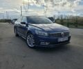 Фольксваген Пассат 2016 в Луцке на Automoto.ua Синий Фольксваген Пассат, объемом двигателя 1.8 л и пробегом 255 тыс. км за 12199 $, фото 1 на Automoto.ua