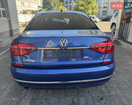Синий Фольксваген Пассат, объемом двигателя 1.8 л и пробегом 110 тыс. км за 12800 $, фото 5 на Automoto.ua