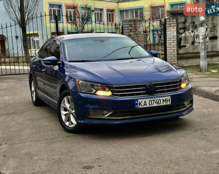 Синий Фольксваген Пассат, объемом двигателя 1.8 л и пробегом 161 тыс. км за 12700 $, фото 4 на Automoto.ua