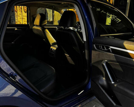 Синий Фольксваген Пассат, объемом двигателя 1.8 л и пробегом 180 тыс. км за 13300 $, фото 13 на Automoto.ua