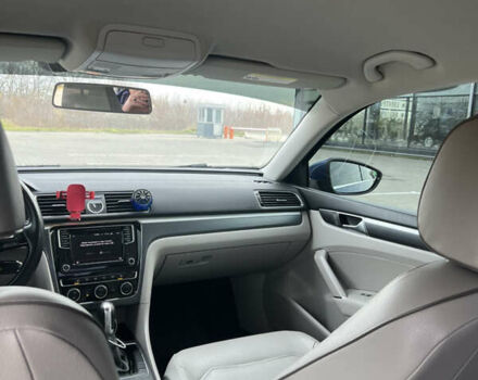 Синий Фольксваген Пассат, объемом двигателя 1.8 л и пробегом 100 тыс. км за 15200 $, фото 18 на Automoto.ua