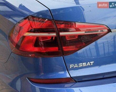 Синий Фольксваген Пассат, объемом двигателя 1.8 л и пробегом 179 тыс. км за 13800 $, фото 31 на Automoto.ua