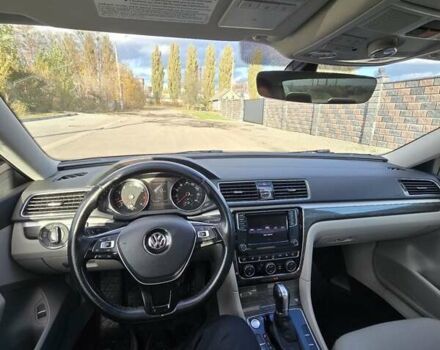 Фольксваген Пассат 2016 в Луцке на Automoto.ua Синий Фольксваген Пассат, объемом двигателя 1.8 л и пробегом 255 тыс. км за 12199 $, фото 11 на Automoto.ua