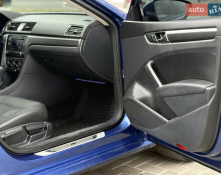 Синій Фольксваген Пассат, об'ємом двигуна 1.8 л та пробігом 179 тис. км за 12999 $, фото 31 на Automoto.ua