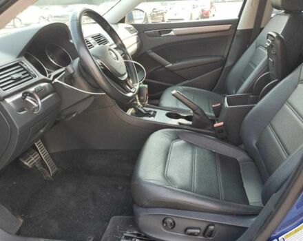 Синій Фольксваген Пассат, об'ємом двигуна 1.8 л та пробігом 129 тис. км за 1400 $, фото 6 на Automoto.ua