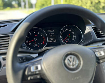 Синий Фольксваген Пассат, объемом двигателя 1.8 л и пробегом 145 тыс. км за 12200 $, фото 3 на Automoto.ua