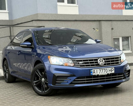 Синій Фольксваген Пассат, об'ємом двигуна 1.8 л та пробігом 179 тис. км за 12999 $, фото 7 на Automoto.ua
