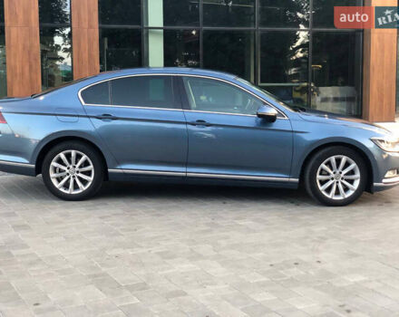 Синій Фольксваген Пассат, об'ємом двигуна 2 л та пробігом 263 тис. км за 16200 $, фото 12 на Automoto.ua