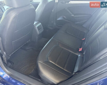 Синий Фольксваген Пассат, объемом двигателя 1.8 л и пробегом 110 тыс. км за 12800 $, фото 9 на Automoto.ua