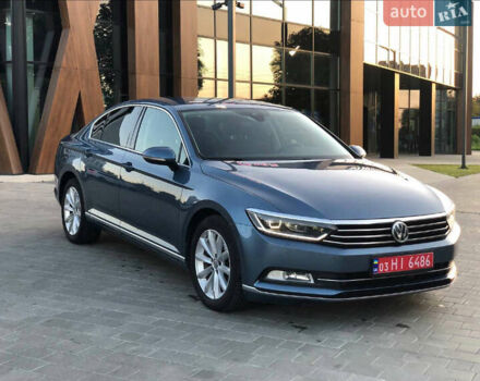 Синій Фольксваген Пассат, об'ємом двигуна 2 л та пробігом 263 тис. км за 16200 $, фото 1 на Automoto.ua