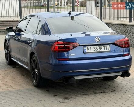 Синий Фольксваген Пассат, объемом двигателя 1.8 л и пробегом 179 тыс. км за 13800 $, фото 28 на Automoto.ua