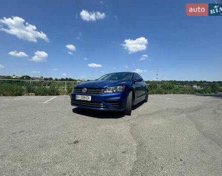 Синій Фольксваген Пассат, об'ємом двигуна 1.8 л та пробігом 169 тис. км за 13999 $, фото 4 на Automoto.ua