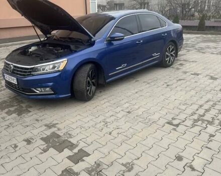 Синій Фольксваген Пассат, об'ємом двигуна 1.8 л та пробігом 196 тис. км за 13500 $, фото 1 на Automoto.ua