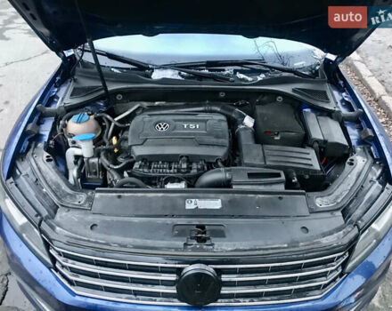 Синий Фольксваген Пассат, объемом двигателя 1.8 л и пробегом 161 тыс. км за 12700 $, фото 16 на Automoto.ua