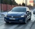 Синий Фольксваген Пассат, объемом двигателя 1.8 л и пробегом 141 тыс. км за 14300 $, фото 1 на Automoto.ua