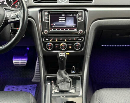 Синій Фольксваген Пассат, об'ємом двигуна 1.8 л та пробігом 179 тис. км за 12999 $, фото 34 на Automoto.ua