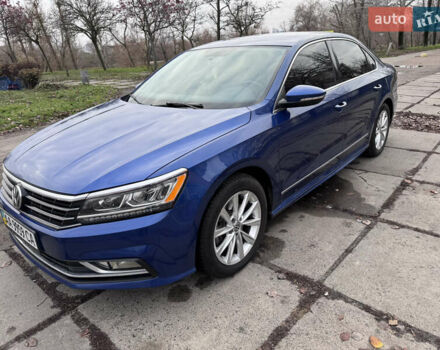Синий Фольксваген Пассат, объемом двигателя 1.8 л и пробегом 149 тыс. км за 14200 $, фото 4 на Automoto.ua