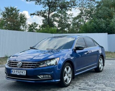 Синий Фольксваген Пассат, объемом двигателя 1.8 л и пробегом 270 тыс. км за 9850 $, фото 1 на Automoto.ua