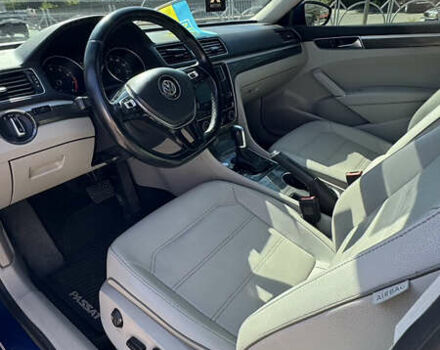 Синий Фольксваген Пассат, объемом двигателя 1.8 л и пробегом 160 тыс. км за 14500 $, фото 12 на Automoto.ua