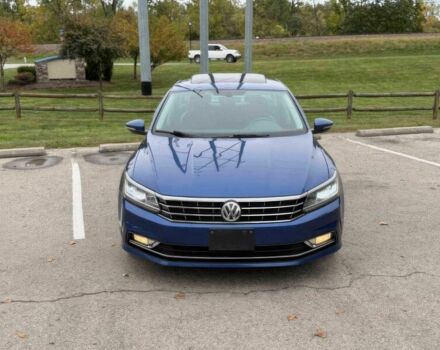 Синий Фольксваген Пассат, объемом двигателя 1.8 л и пробегом 77 тыс. км за 8400 $, фото 1 на Automoto.ua