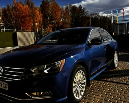 Синий Фольксваген Пассат, объемом двигателя 1.8 л и пробегом 180 тыс. км за 13300 $, фото 6 на Automoto.ua