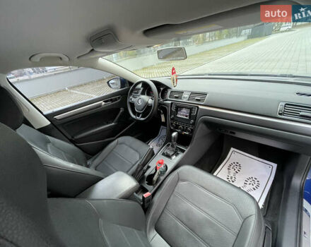 Синий Фольксваген Пассат, объемом двигателя 1.8 л и пробегом 219 тыс. км за 12900 $, фото 21 на Automoto.ua