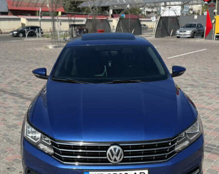 Синий Фольксваген Пассат, объемом двигателя 1.8 л и пробегом 160 тыс. км за 14500 $, фото 2 на Automoto.ua