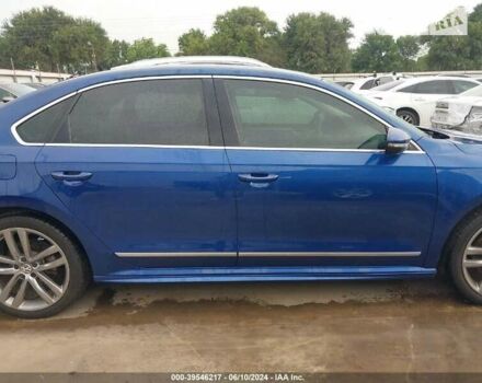 Синий Фольксваген Пассат, объемом двигателя 1.8 л и пробегом 160 тыс. км за 3000 $, фото 13 на Automoto.ua