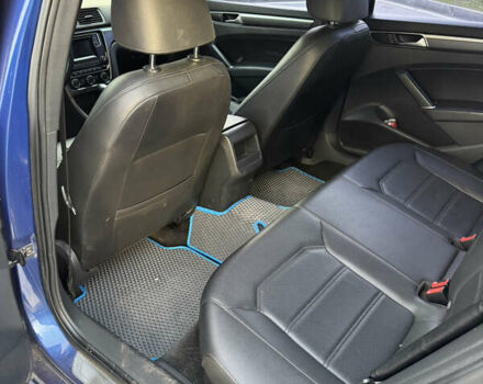 Синій Фольксваген Пассат, об'ємом двигуна 1.8 л та пробігом 180 тис. км за 9200 $, фото 11 на Automoto.ua