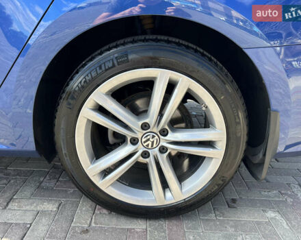 Синій Фольксваген Пассат, об'ємом двигуна 1.8 л та пробігом 120 тис. км за 15000 $, фото 6 на Automoto.ua