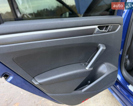 Синий Фольксваген Пассат, объемом двигателя 1.8 л и пробегом 180 тыс. км за 11500 $, фото 35 на Automoto.ua