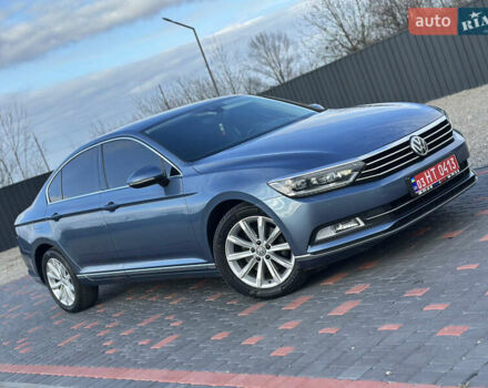 Синій Фольксваген Пассат, об'ємом двигуна 2 л та пробігом 262 тис. км за 16999 $, фото 14 на Automoto.ua