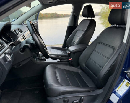 Синий Фольксваген Пассат, объемом двигателя 1.8 л и пробегом 180 тыс. км за 11500 $, фото 30 на Automoto.ua