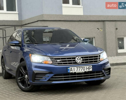 Синій Фольксваген Пассат, об'ємом двигуна 1.8 л та пробігом 179 тис. км за 12999 $, фото 6 на Automoto.ua