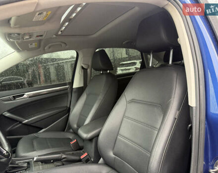 Синий Фольксваген Пассат, объемом двигателя 1.8 л и пробегом 197 тыс. км за 12599 $, фото 24 на Automoto.ua