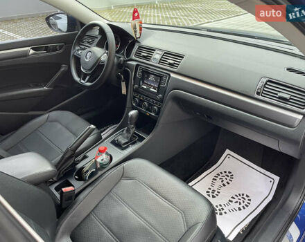 Синий Фольксваген Пассат, объемом двигателя 1.8 л и пробегом 219 тыс. км за 12900 $, фото 18 на Automoto.ua