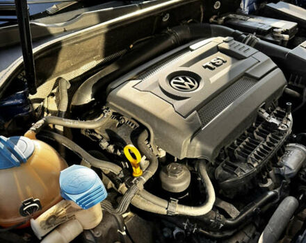 Синий Фольксваген Пассат, объемом двигателя 1.8 л и пробегом 180 тыс. км за 13300 $, фото 1 на Automoto.ua