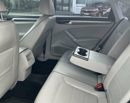 Синий Фольксваген Пассат, объемом двигателя 1.8 л и пробегом 100 тыс. км за 15200 $, фото 20 на Automoto.ua