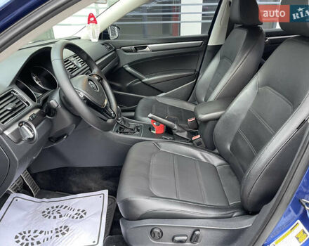 Синий Фольксваген Пассат, объемом двигателя 1.8 л и пробегом 219 тыс. км за 12900 $, фото 11 на Automoto.ua