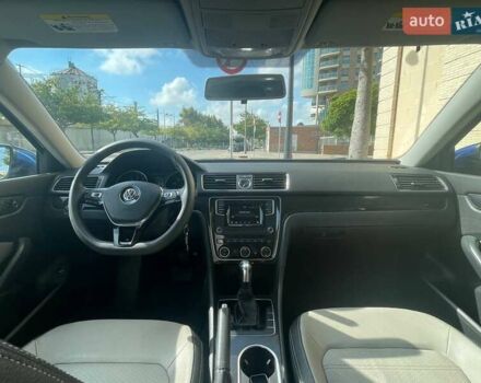 Фольксваген Пассат 2016 в Киеве на Automoto.ua Синий Фольксваген Пассат, объемом двигателя 1.8 л и пробегом 123 тыс. км за 11400 $, фото 9 на Automoto.ua
