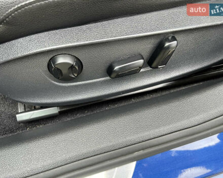 Синий Фольксваген Пассат, объемом двигателя 1.8 л и пробегом 78 тыс. км за 13900 $, фото 10 на Automoto.ua