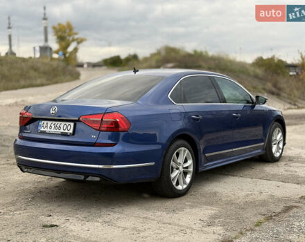 Синий Фольксваген Пассат, объемом двигателя 1.8 л и пробегом 180 тыс. км за 11500 $, фото 7 на Automoto.ua