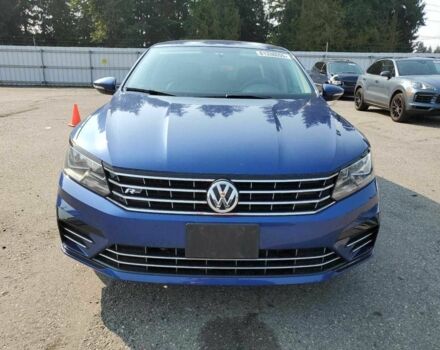 Синій Фольксваген Пассат, об'ємом двигуна 1.8 л та пробігом 129 тис. км за 1400 $, фото 4 на Automoto.ua