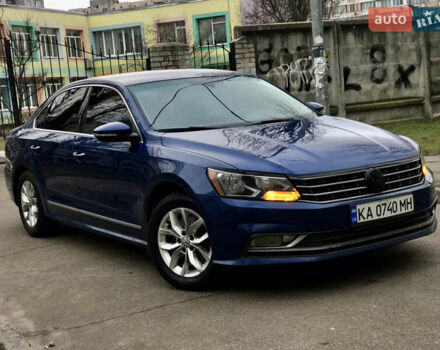 Синий Фольксваген Пассат, объемом двигателя 1.8 л и пробегом 161 тыс. км за 12700 $, фото 6 на Automoto.ua